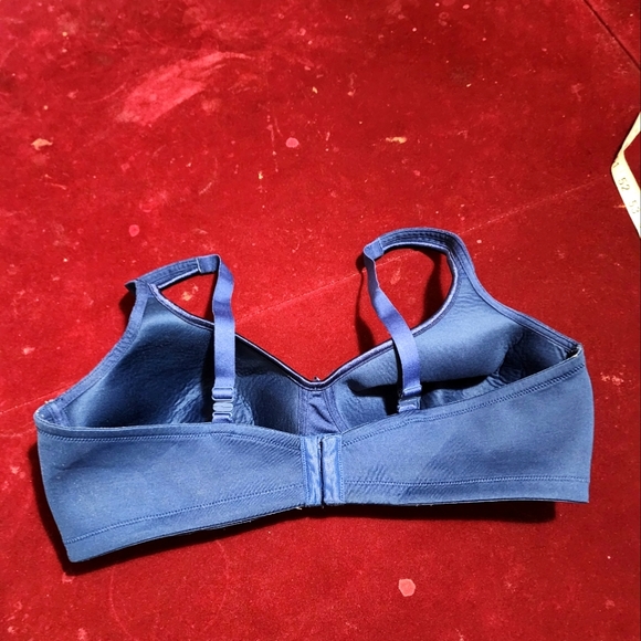 Vainty Fair Bra - Picture 2 of 6